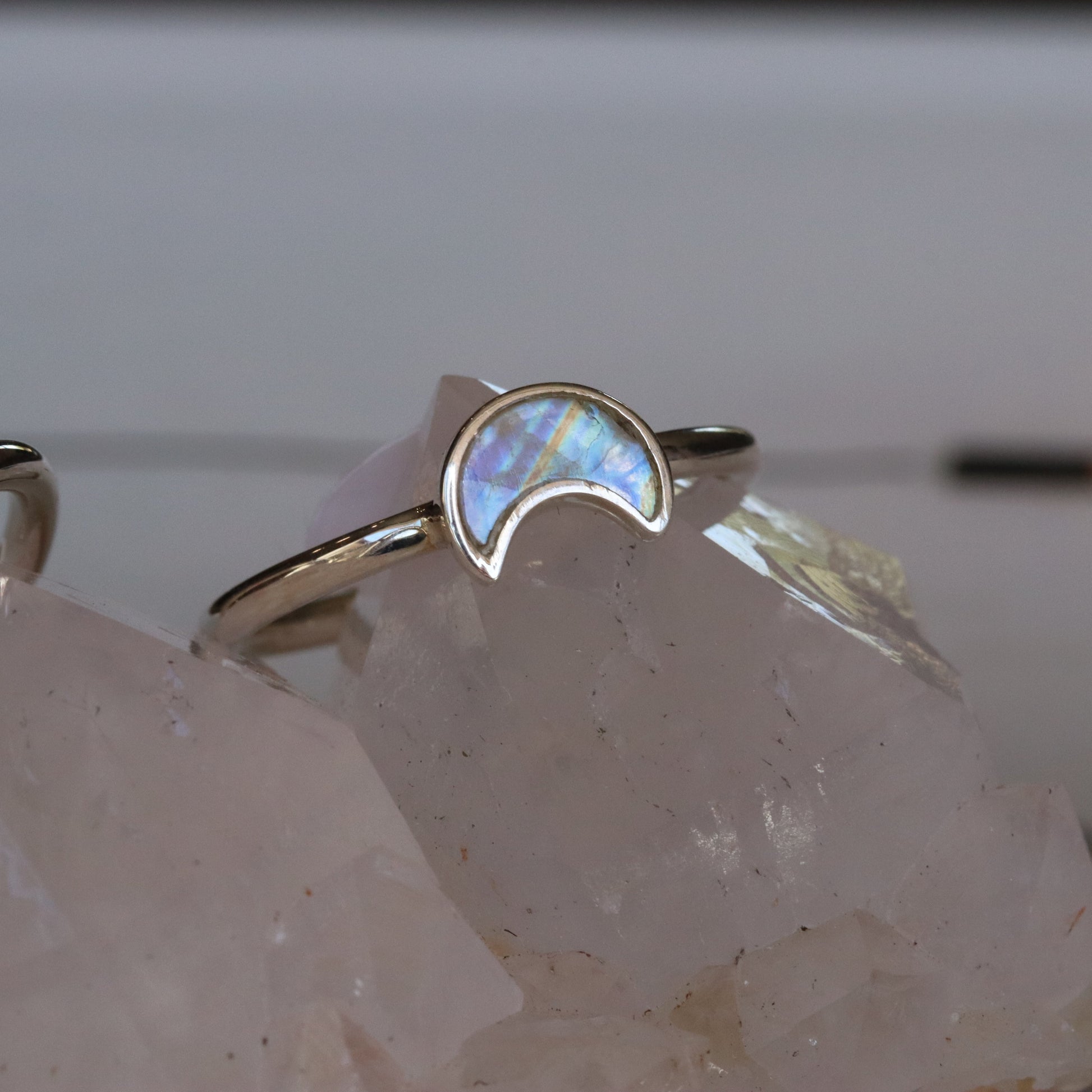 moonstone, moonstone ring, moonstone jewellery, crystal jewellery, crystals, crystals near me, high quality crystals, crystals auckland, crystals nz, best crystal shop, crystal shop, crystal shop nz, crystal shop auckland