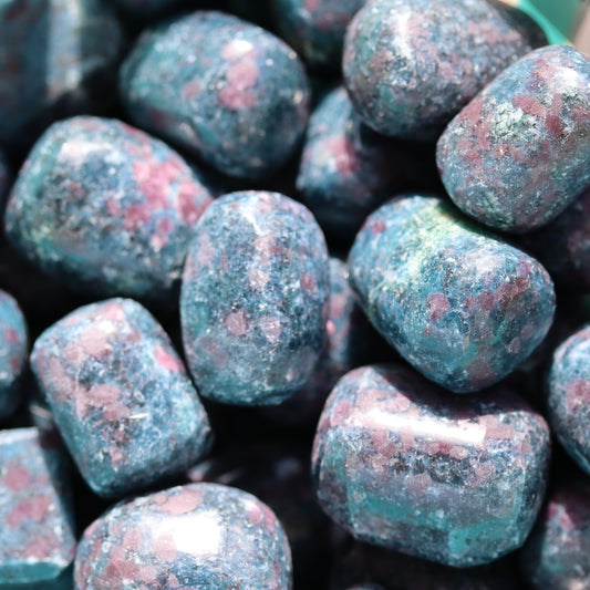 Ruby in Kyanite Tumble ❤️😂