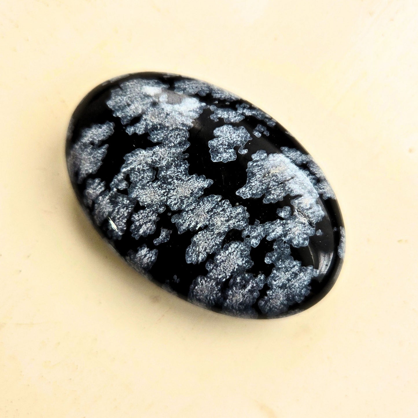 Snowflake Obsidian Palm