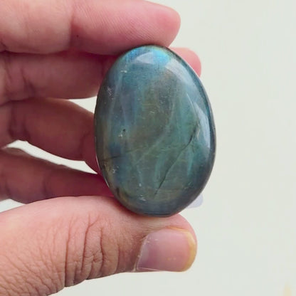 Labradorite Palm Small 1